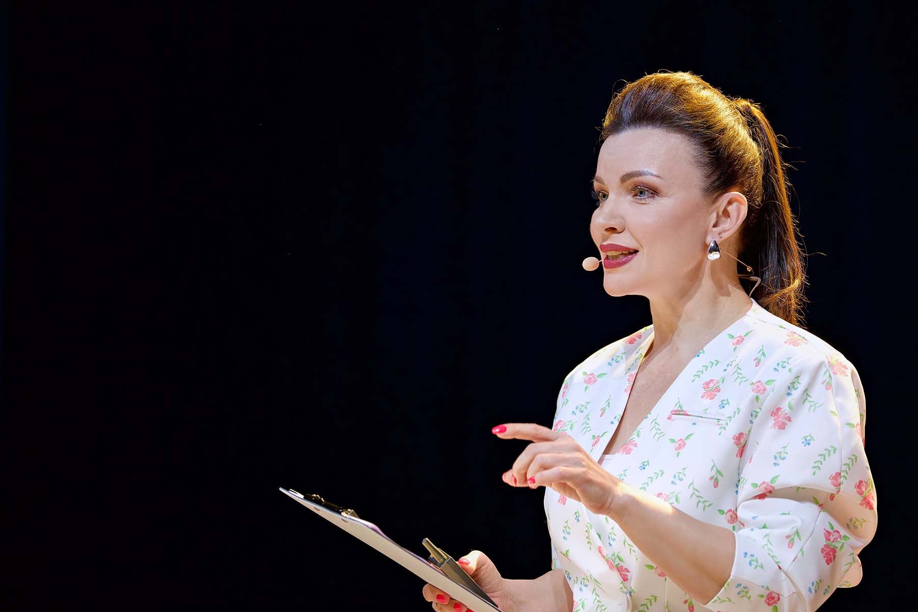 Телеведущая и преподаватель дизайна голоса Екатерина Тишкевич. Фото: Алексей Матюшков, Times.by