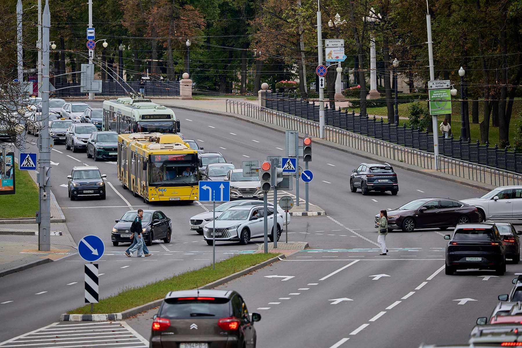 автобус троллейбус транспорт минск