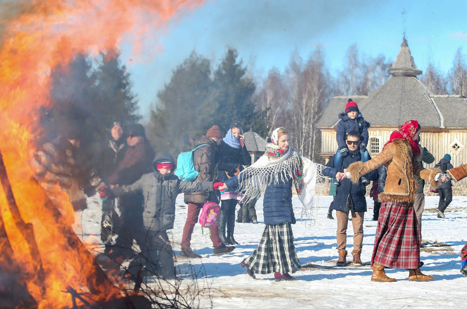Масленица в деревне Озерцо. © TASS