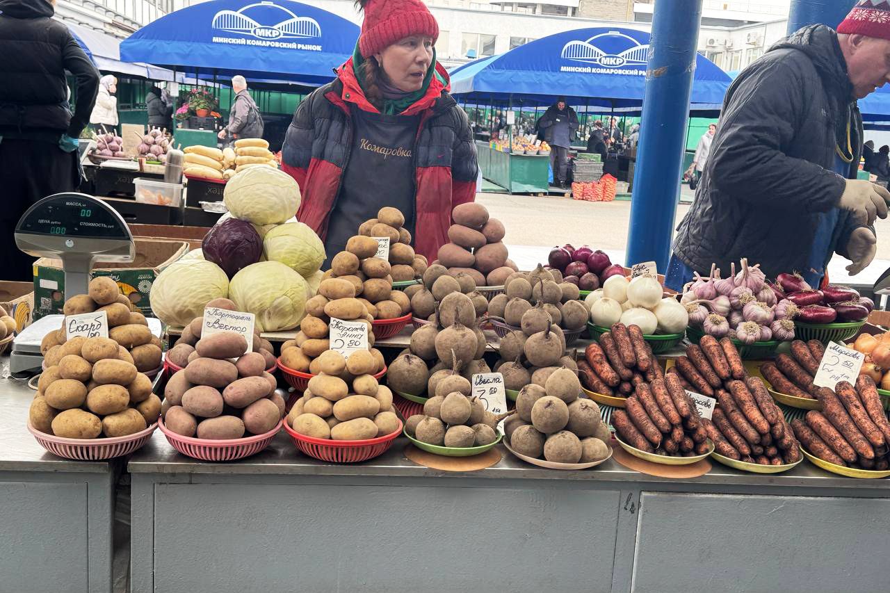 Сезонный рынок Комаровки