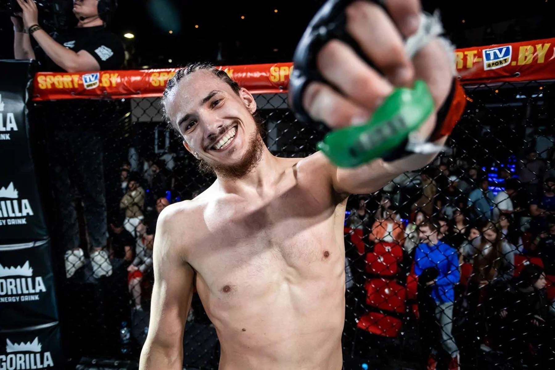 Белорусский боец Артем Бачун. © Лига BFC