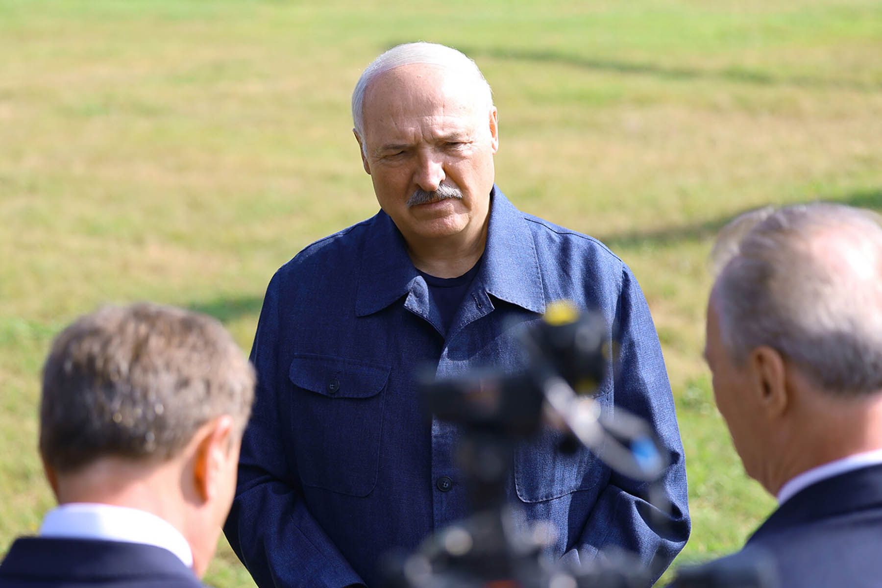 Лукашенко