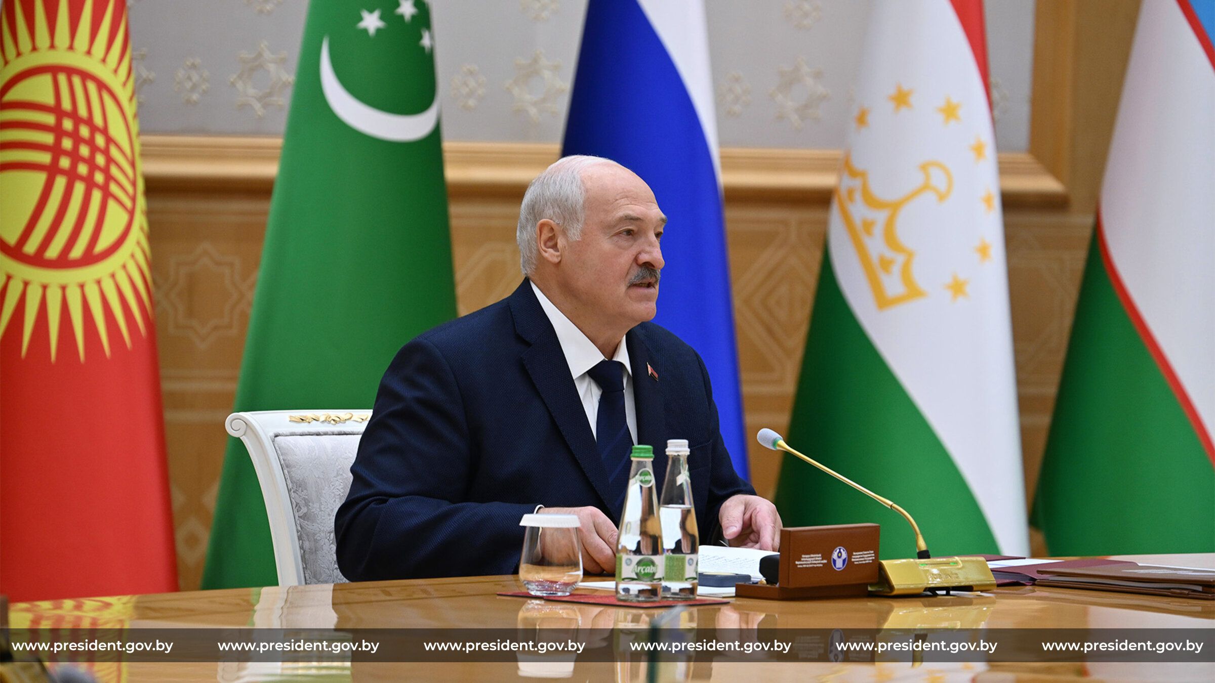 Лукашенко