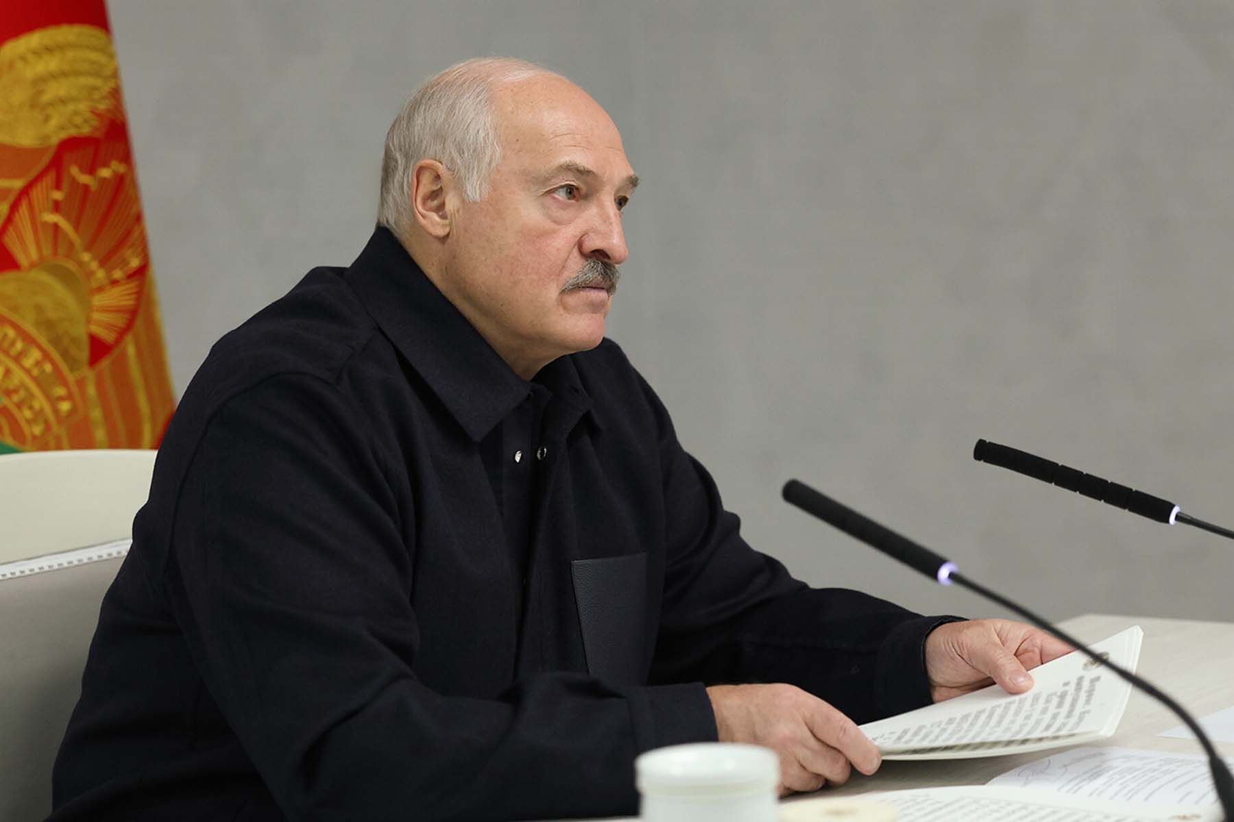 Лукашенко
