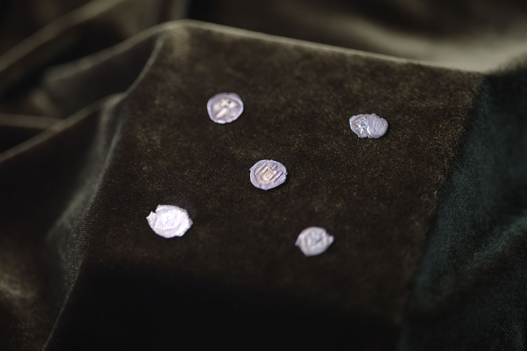 Денарии, или пенязи