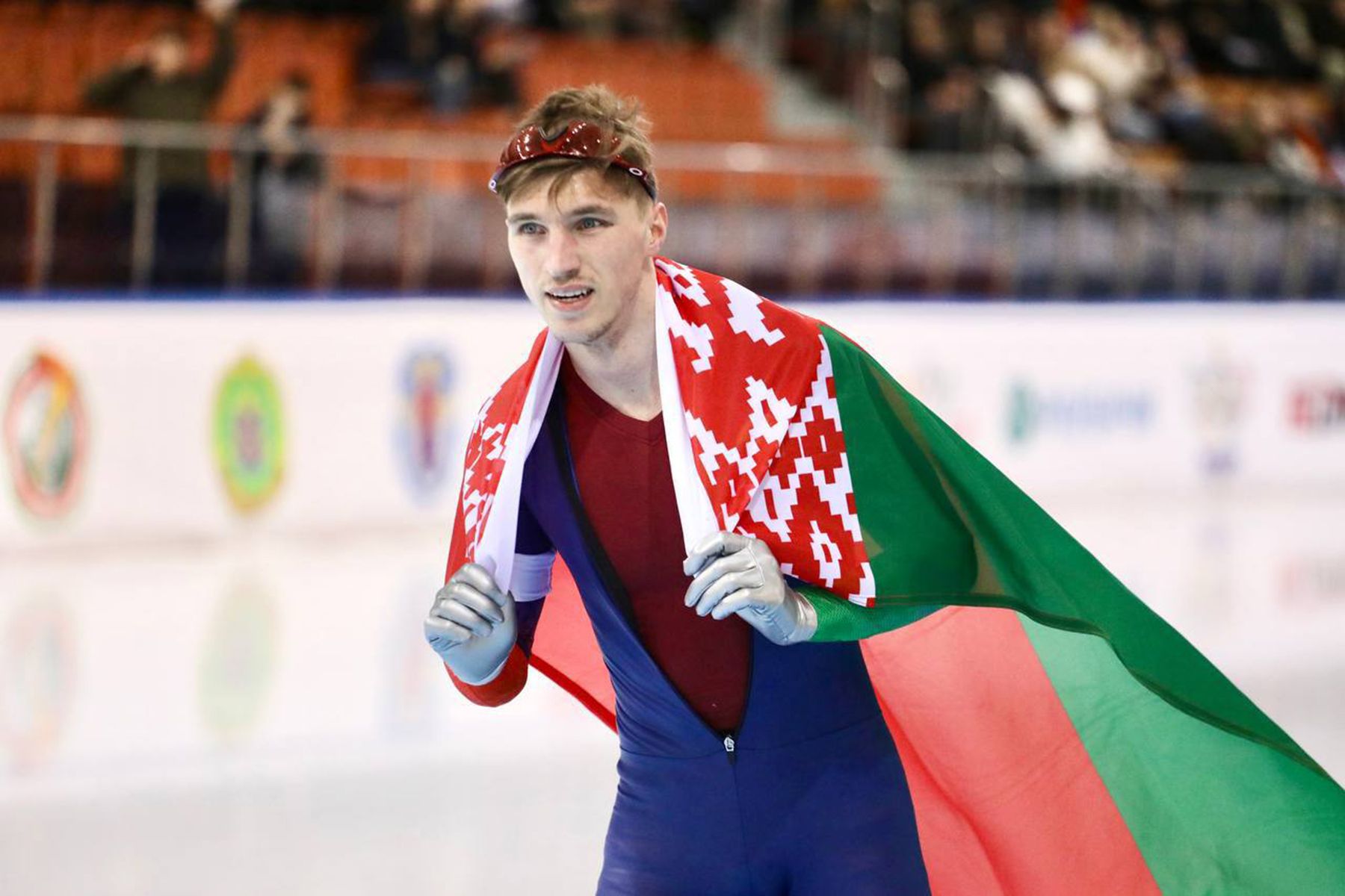 конькобежец Егор Доморацкий