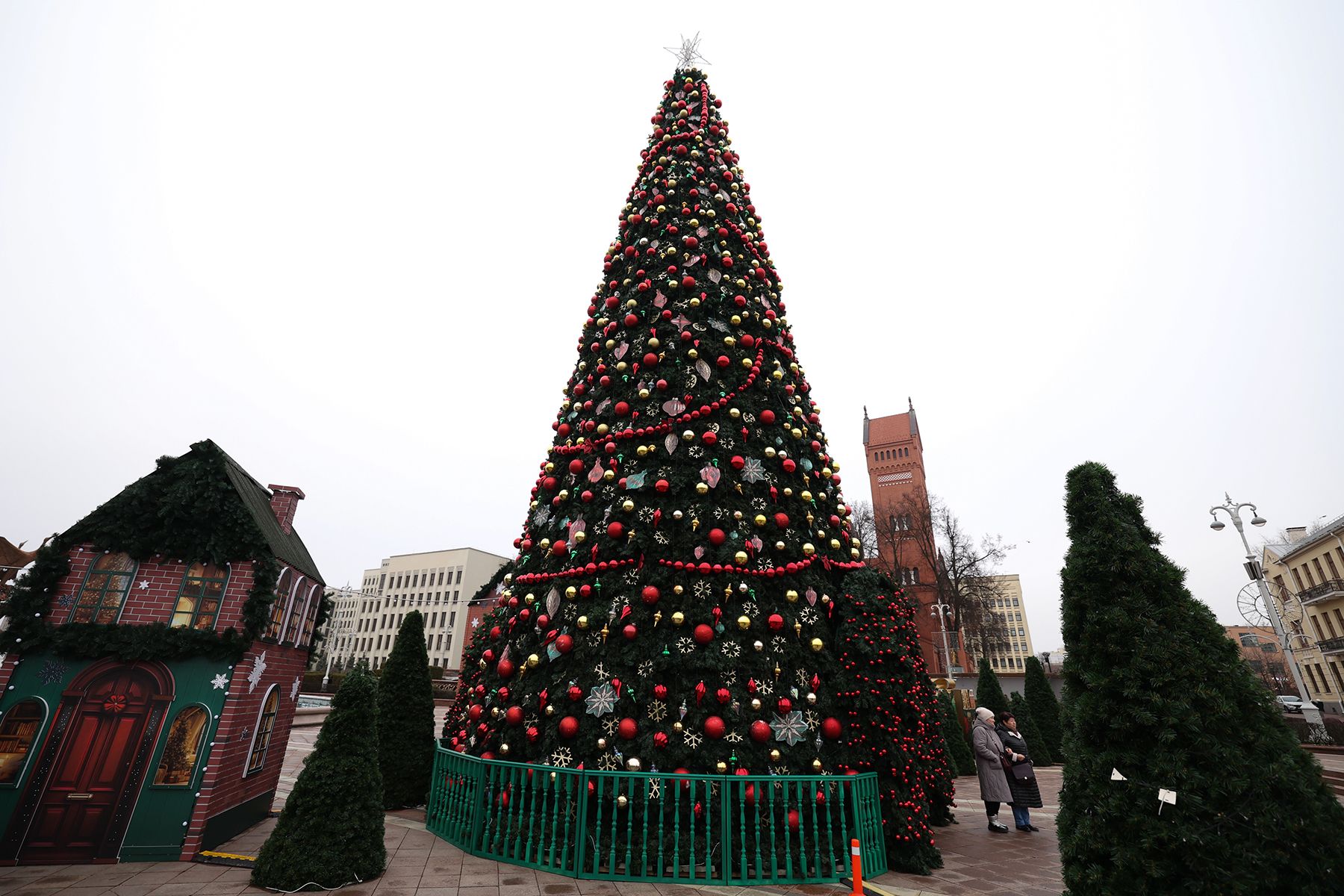 Елка на пл.Независимости