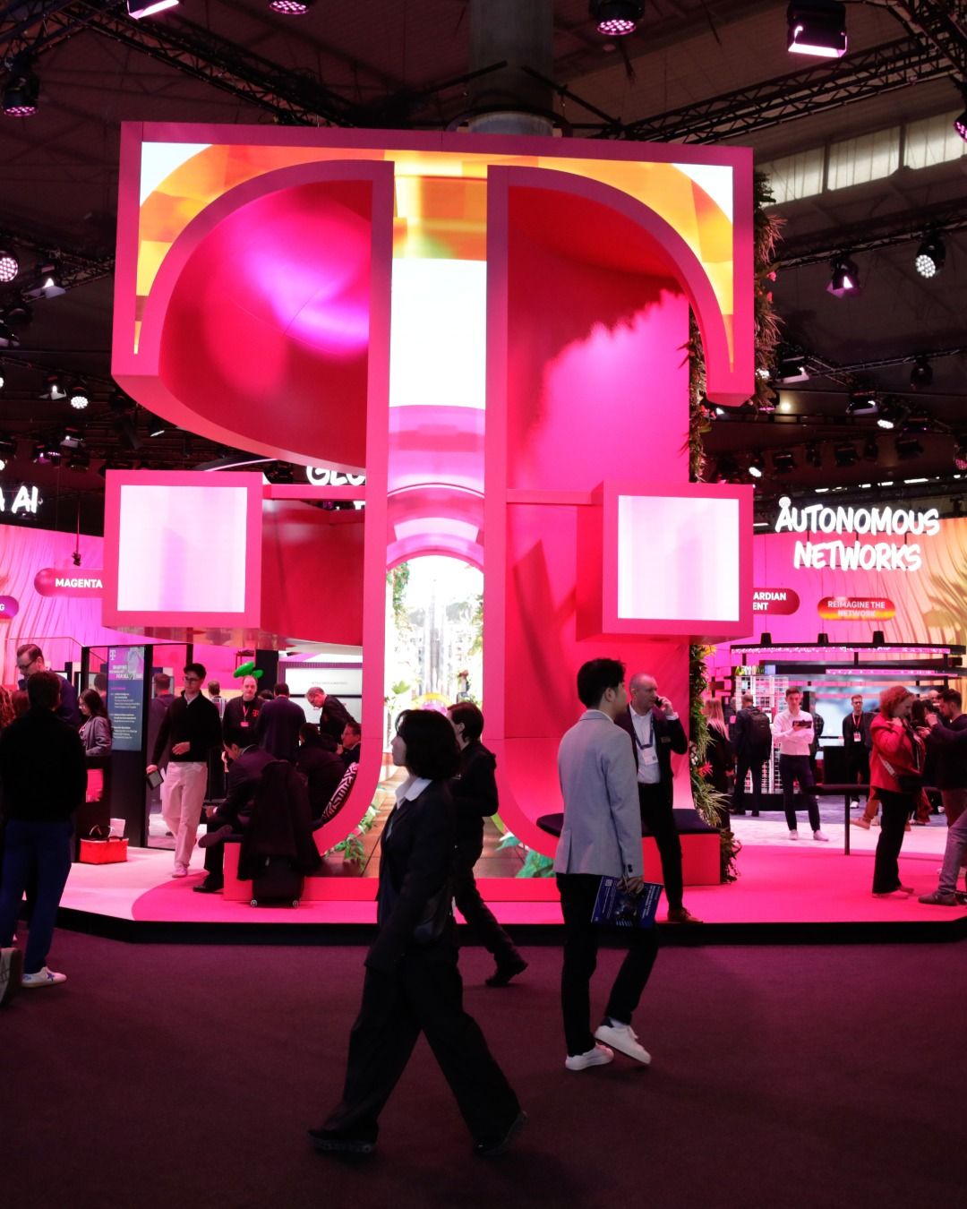 Выставка Mobile World Congress-2026 в Барселоне. © mwcseries, instagram.com