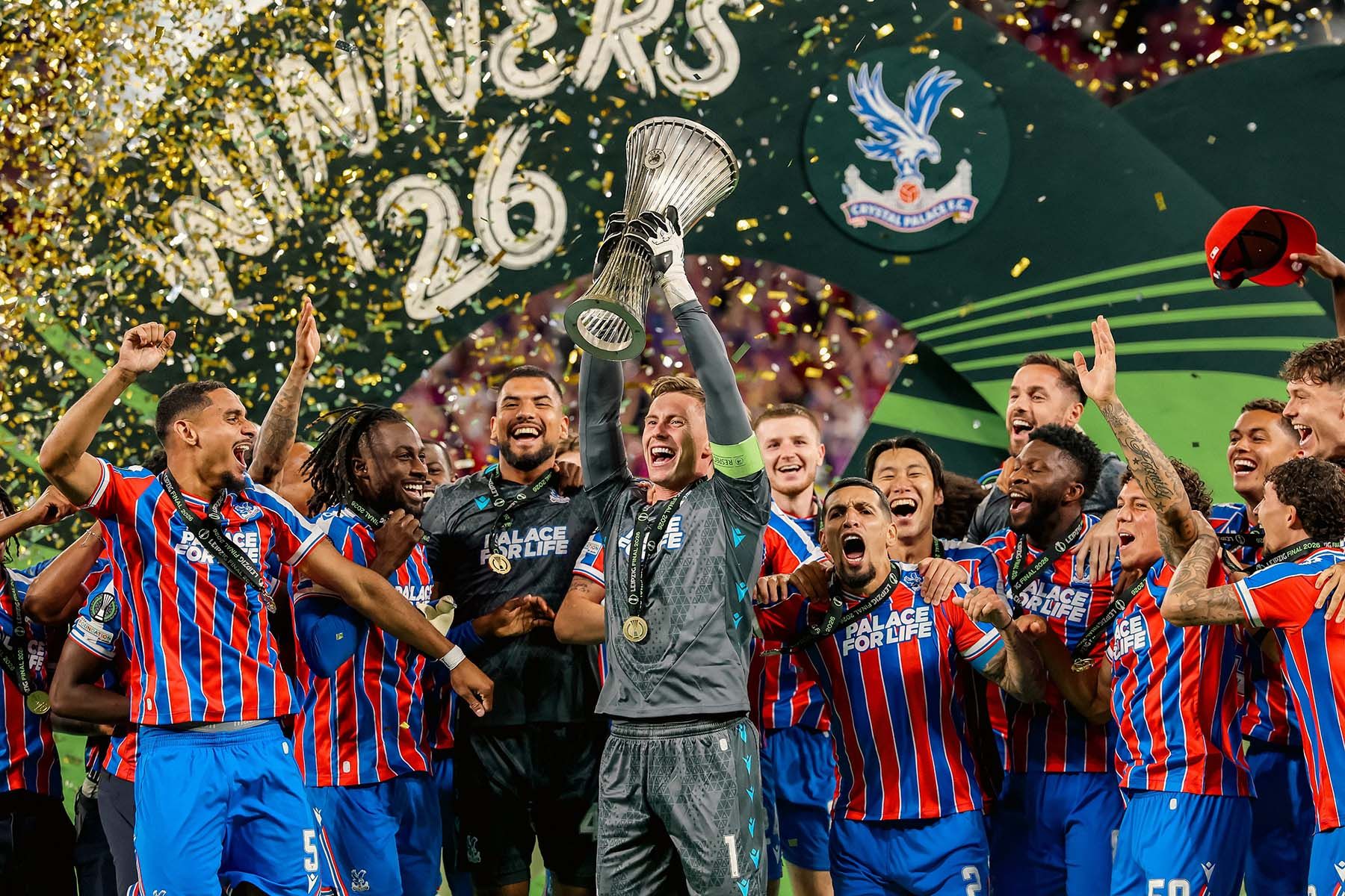 Фото: Crystal Palace F.C., Х