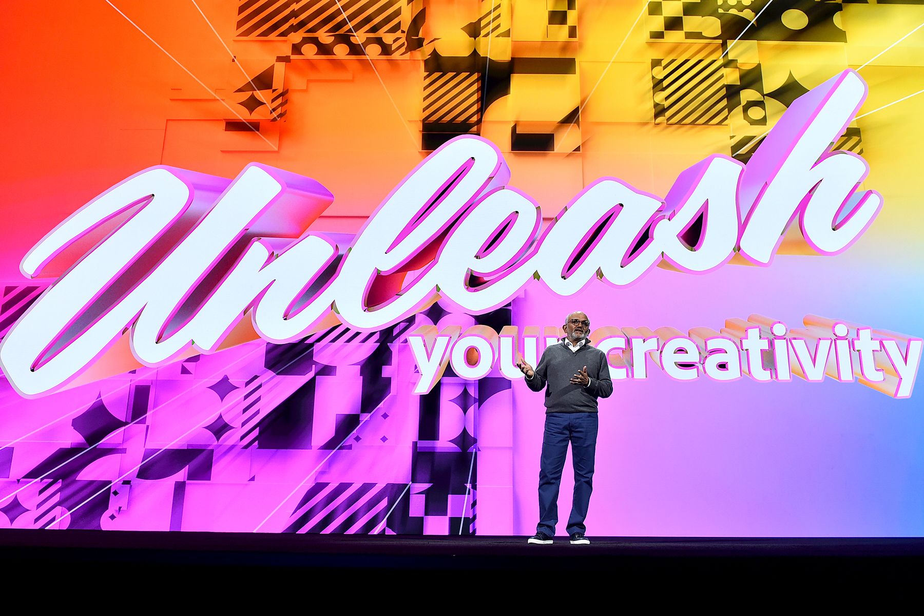 Шантану Нарайен