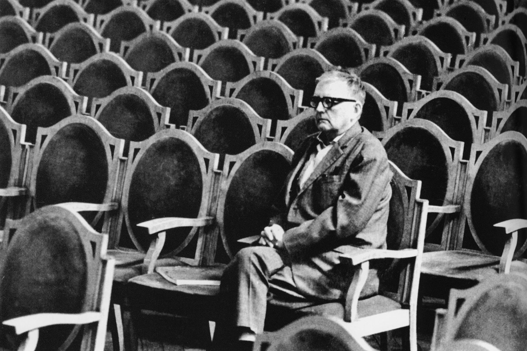 Композитор Дмитрий Шостакович на репетиции Пятнадцатой симфонии, 1972 год. Фото: ИТАР-ТАСС / Архив
