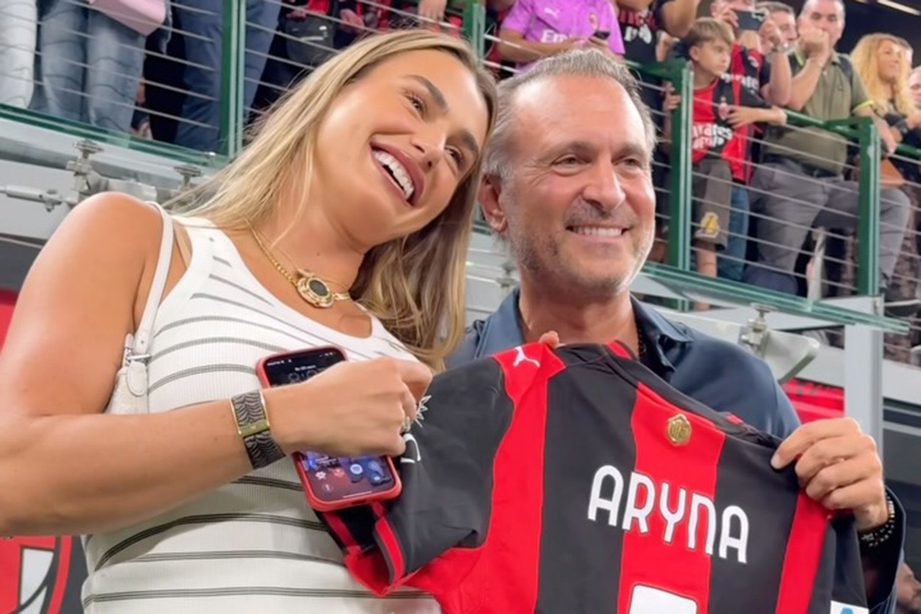 Скриншот видео AC Milan, instagram.com