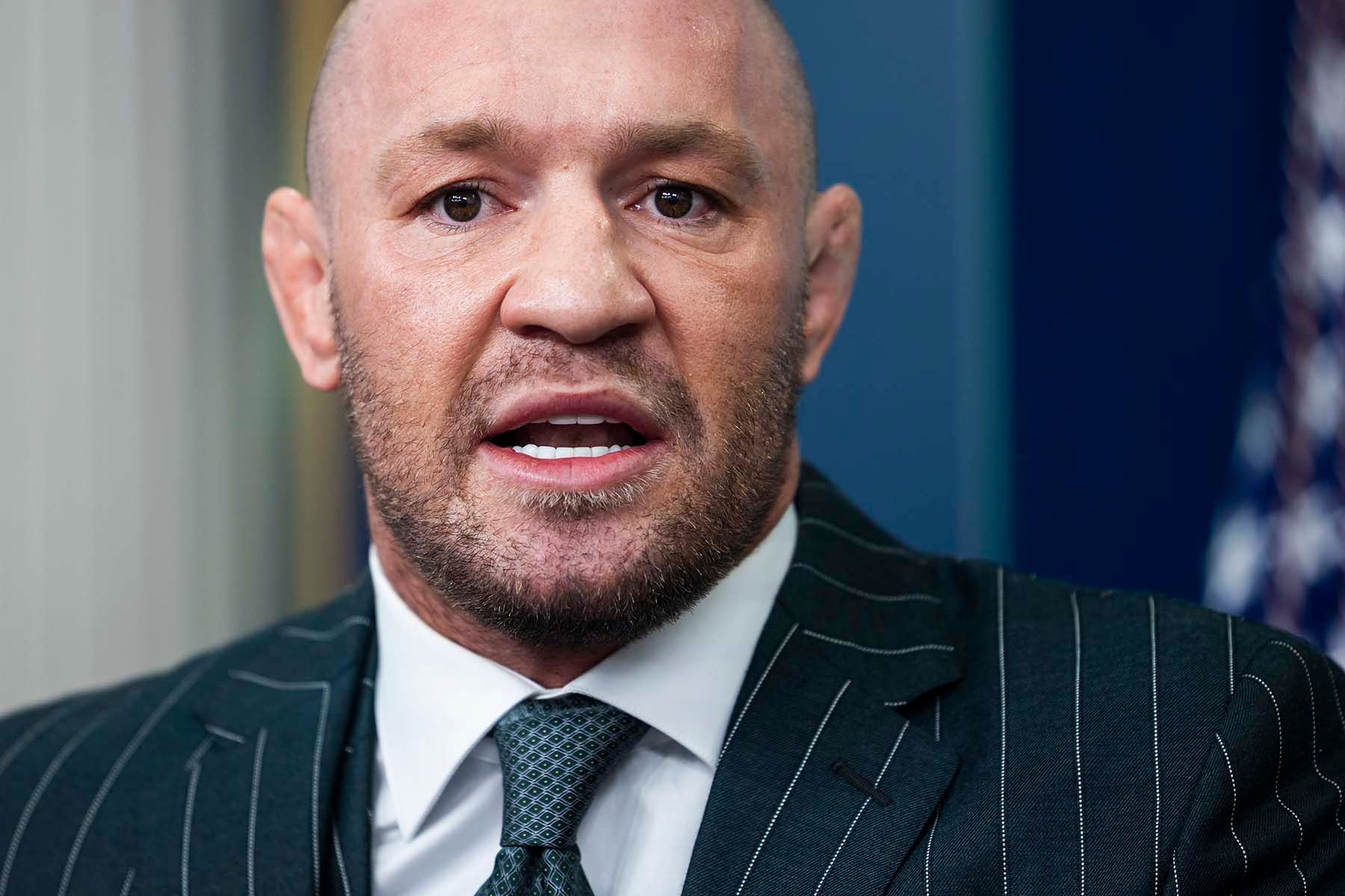 Бывший обладатель пояса UFC в двух весовых категориях ирландец Конор Макгрегор. © JIM LO SCALZO / POOL / ЕРА / ТАСС