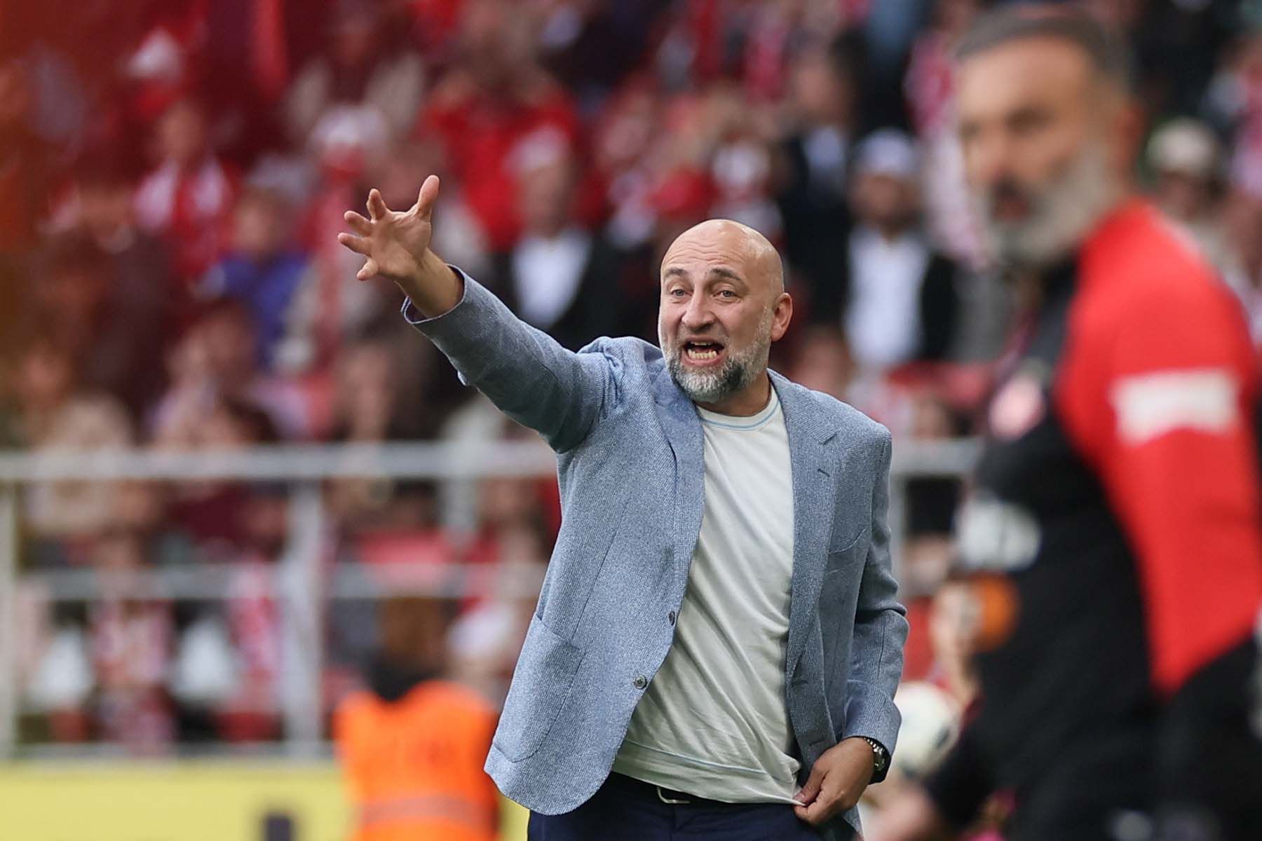 Российский футбольный тренер Магомед Адиев. Фото: Сергей Савостьянов / ТАСС