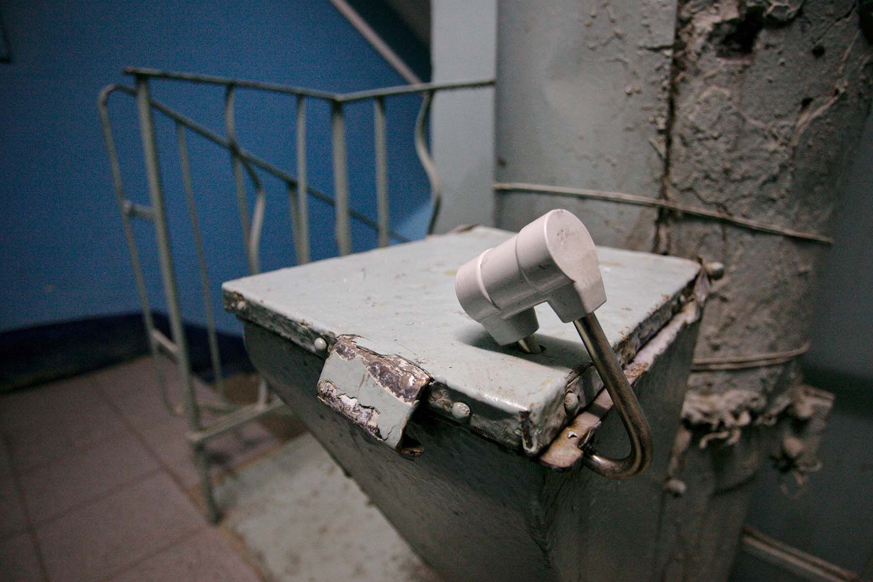 Мусоропровод. Фото: Антон Ваганов, ТАСС