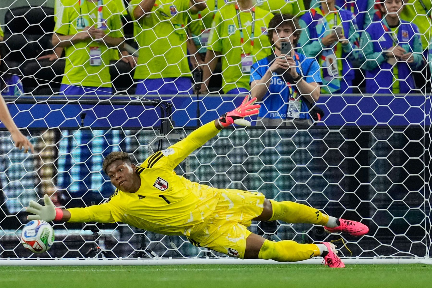 Фото: Tony Guttierez, AP/TASS