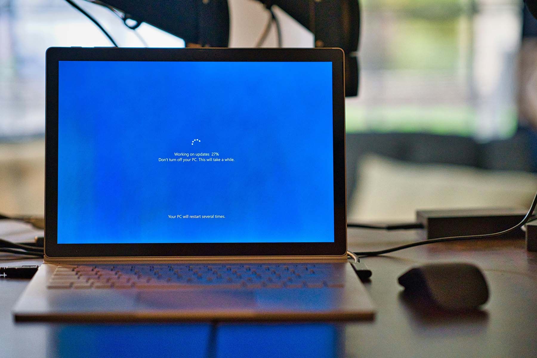 Microsoft ноутбук