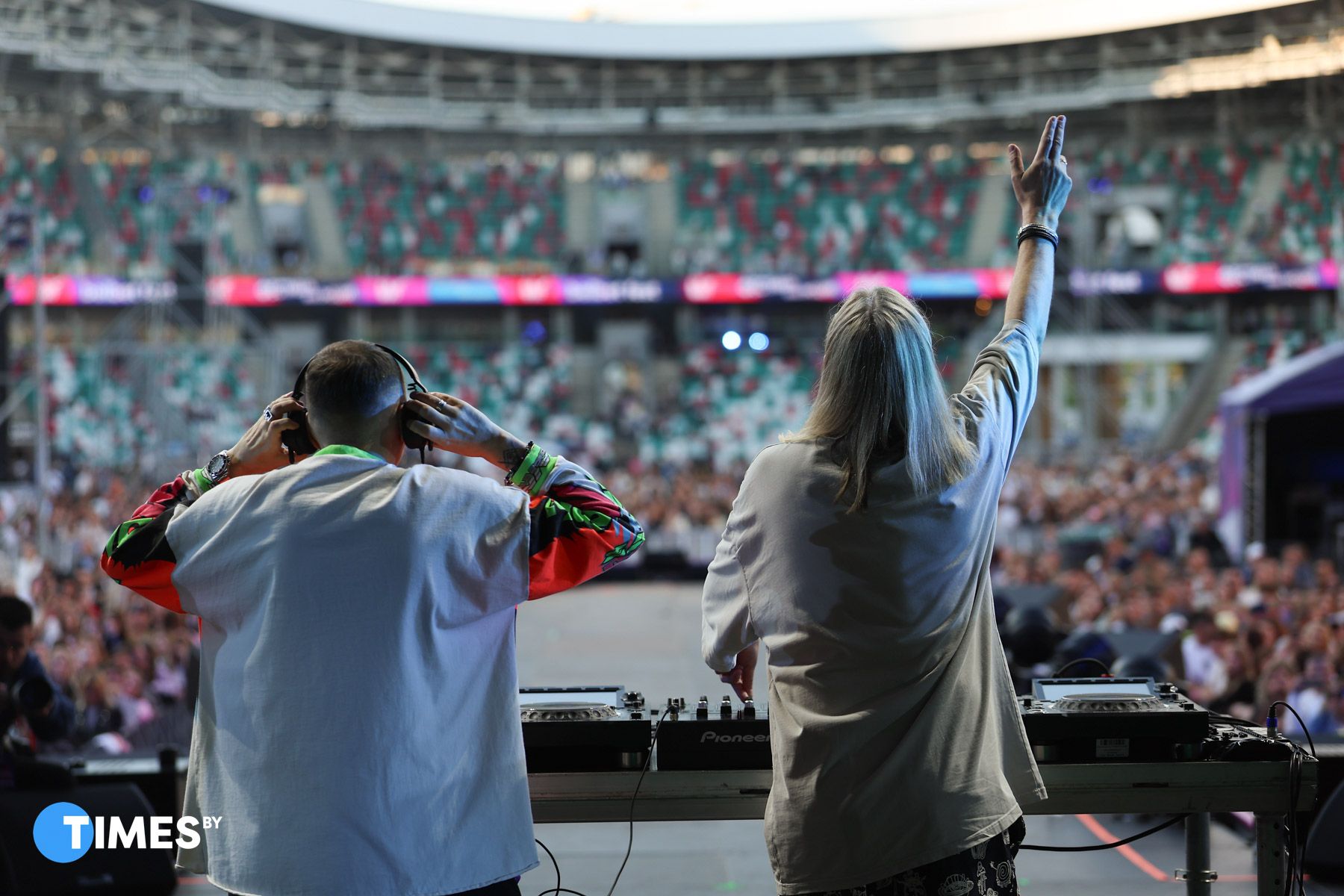 Swanky Tunes
