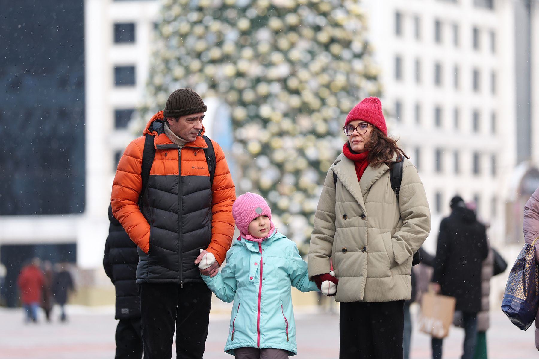 Пара с ребенком