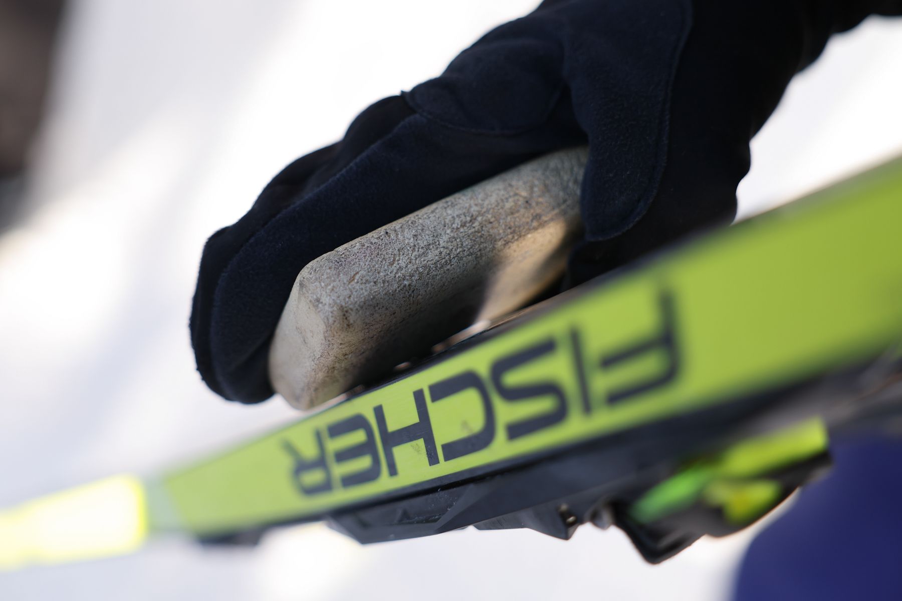 Подготовка гоночных лыж