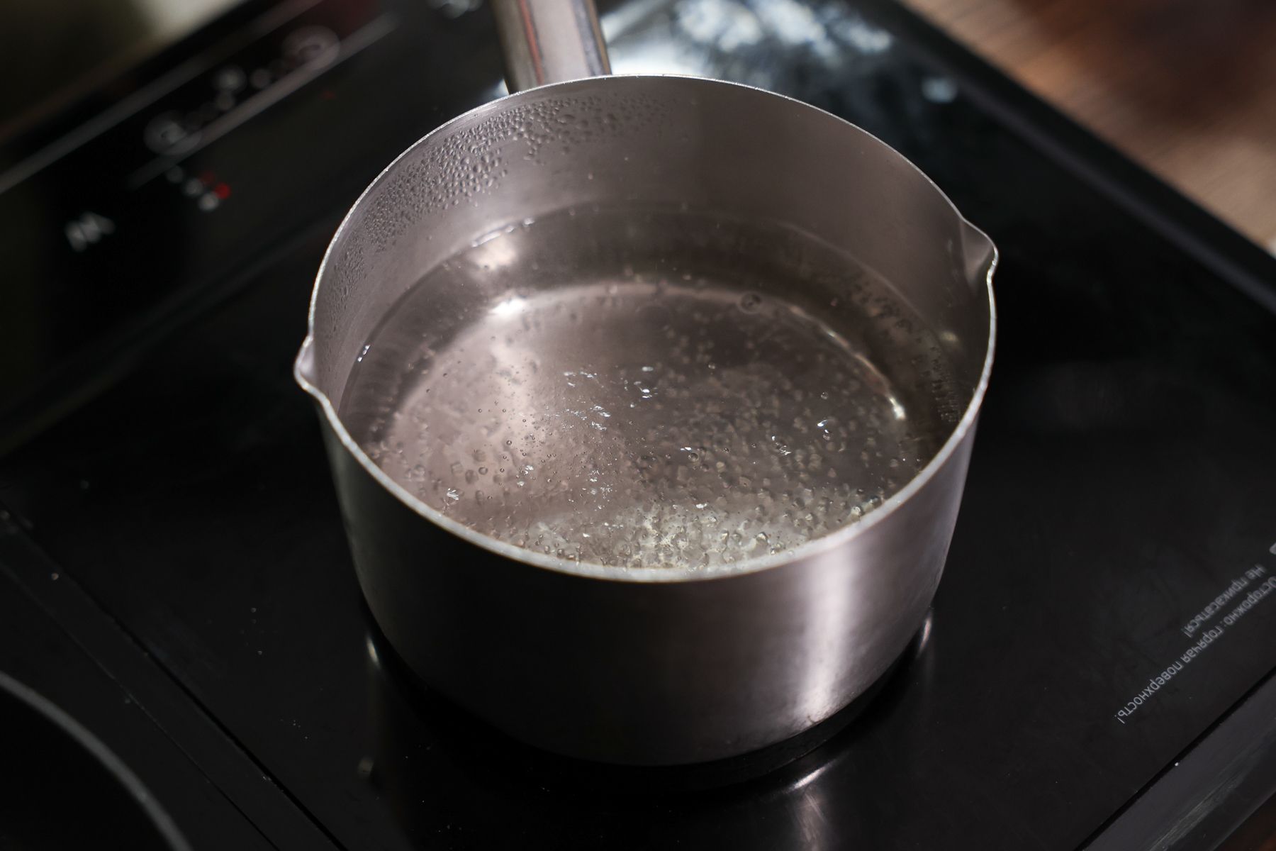 Приготовление яйца пашот