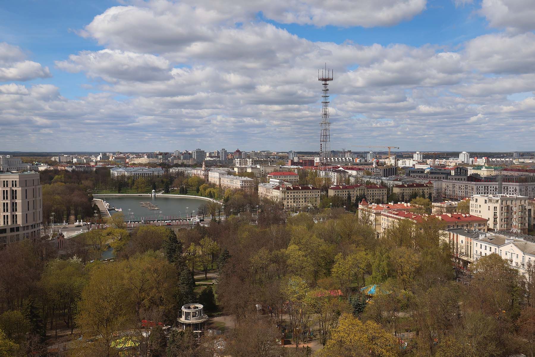 свислочь минск весна центр города