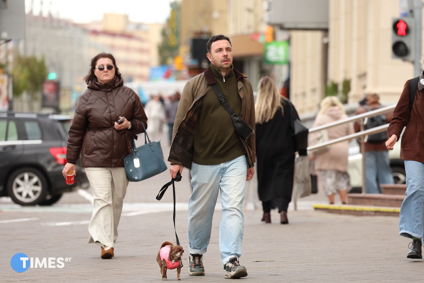 Мужчина с собакой