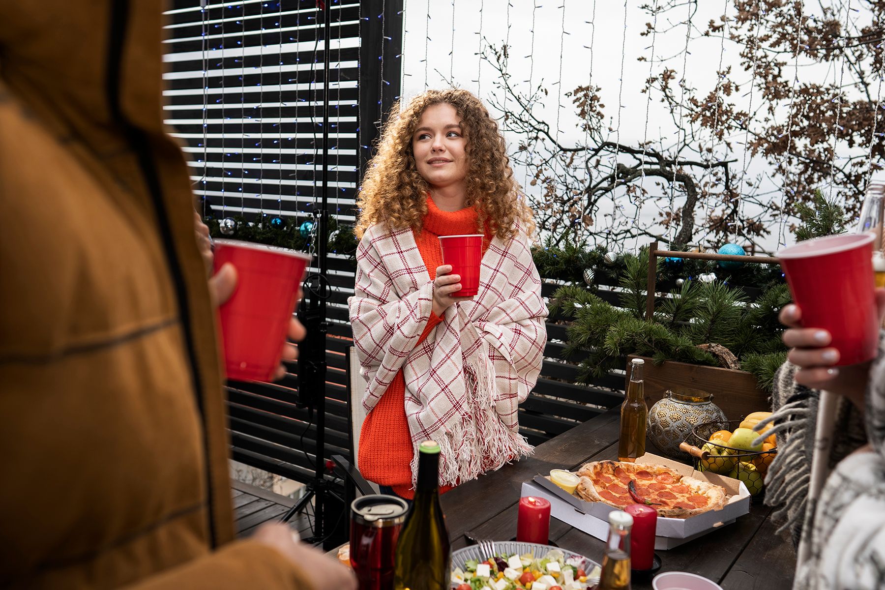 Уличное гастрономическое пространство. Иллюстративный снимок. Фото: magnific.com