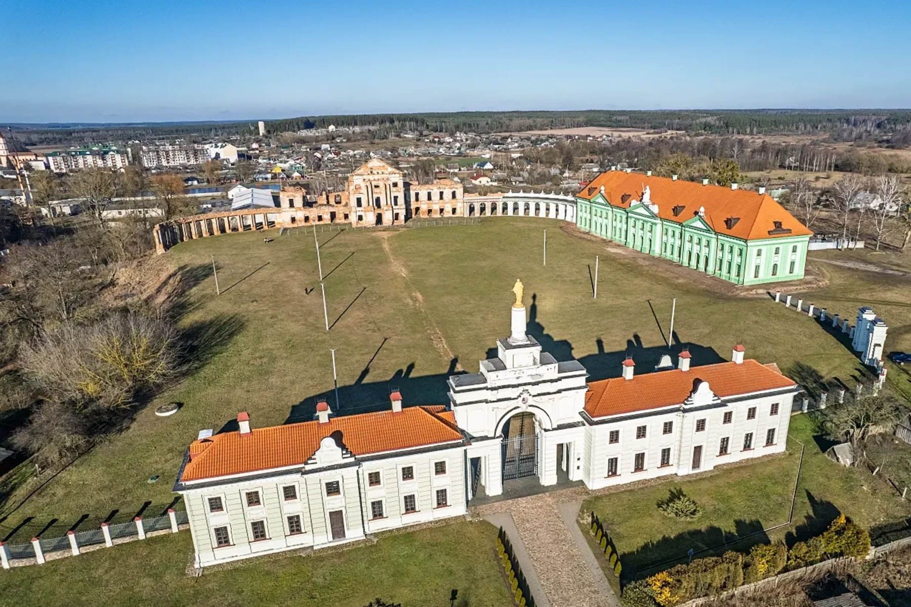 Дворец Сапег в Ружанах. Фото: Planeta Belarus
