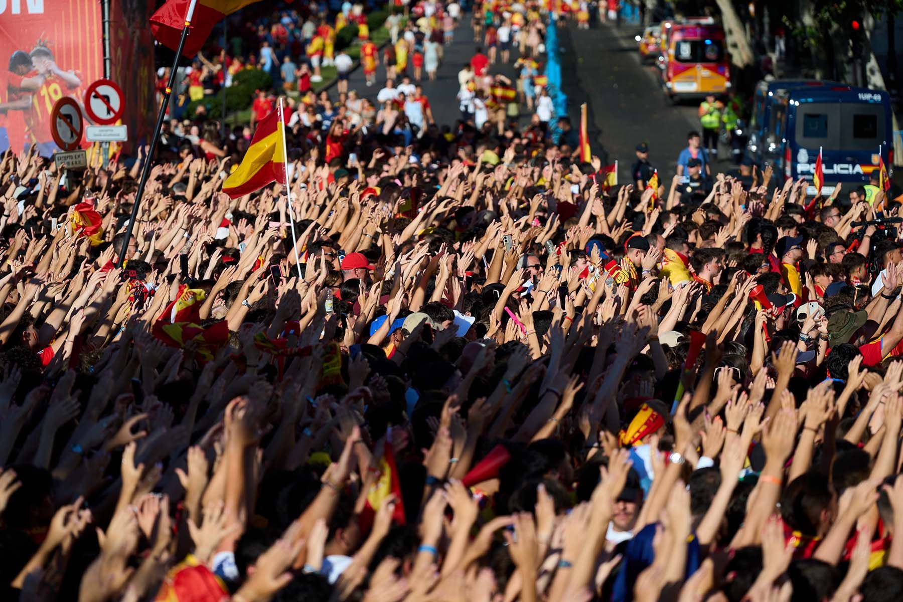 Болельщики сборной Испании по футболу. Фото: Selección Española Masculina de Fútbol, Х