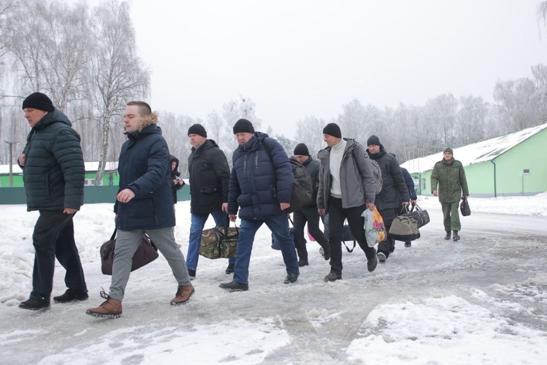 военнообязанные